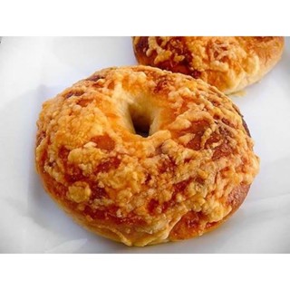 Cheddar Cheese Bagels 4 pcs. (100g/pc) เบเกิลเชดาชีส 4 ชิ้น (100 ก./ ชิ้น)