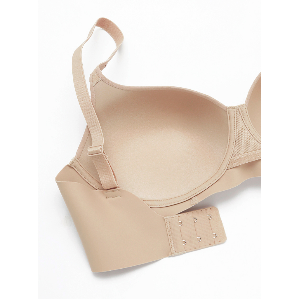 Sabina เสื้อชั้นใน (Set 4 ชิ้น) Invisible Wire (ไม่มีโครง) Seamless Fit รุ่น Perfect Bra รหัส SBXD97202C3 สีเนื้อเข้ม - รูปที่ 2