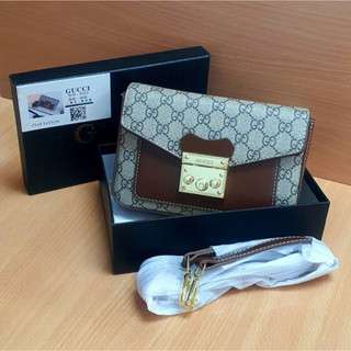 Gucci(กุชชี) กระเป๋าสะพายข้าง หนังเรียบลายGucci(กุชชี) ขนาด 7.5 นิ้ว