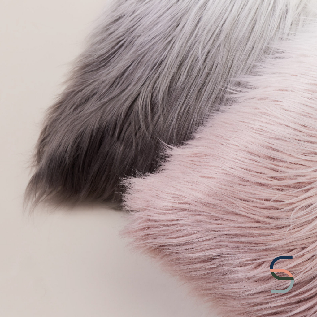SARABARN Gradient Faux Fur Cushion Cover | ปลอกหมอนขนเฟอร์