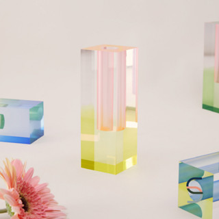 SARABARN Gradient Acrylic Vase | แจกัน แจกันอะคริลิก สีชมพู-เหลือง