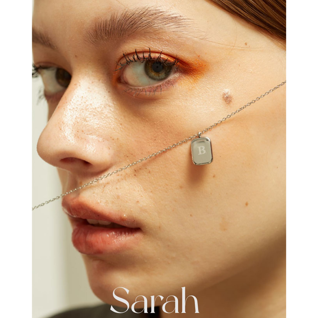 G.NIGHTDAY - สร้อยสลักชื่อSarah necklace สร้อยคอรุ่นใหม่ G.Nightday เป็นสร้อยคอทรงเหลี่ยม