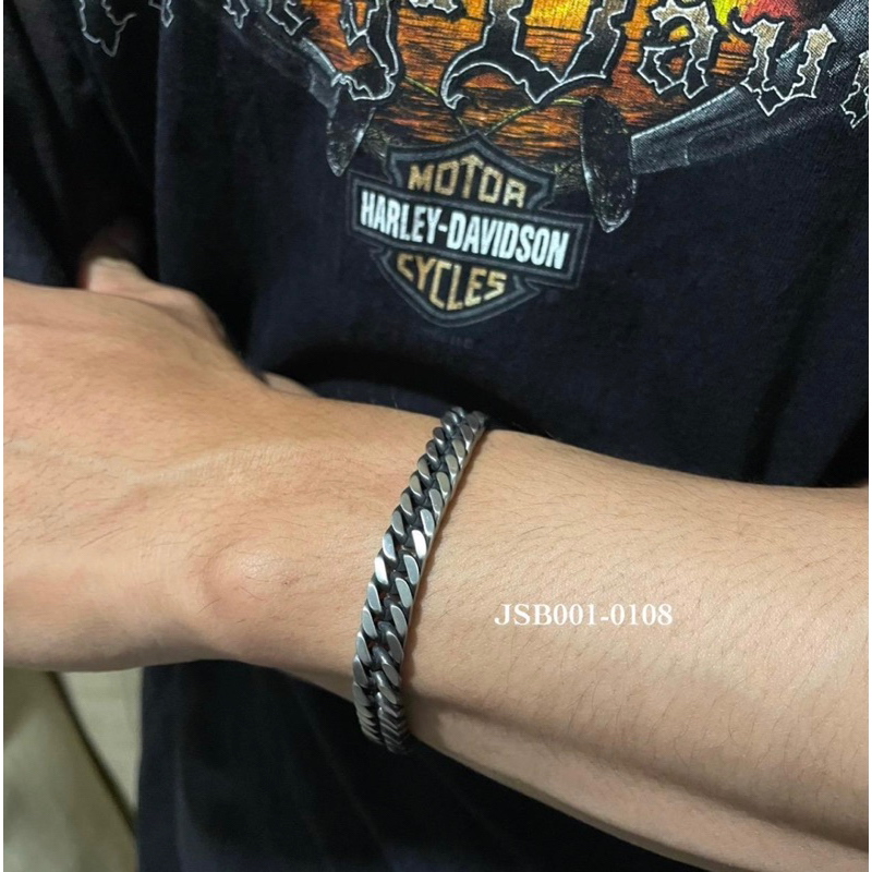 METALS สร้อยข้อมือเลส รุ่นขอบตรง 8 mm สีเลสดำด้าน สแตนเลส316L ไม่ลอก โดนน้ำได้ ใส่ได้ทุกวัน B01-01