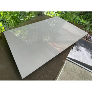 แผ่นสแตนเลส304 ผิวเงากระจก เงาตาแตก ขนาด 40* 40 cm.และ 40*60 cm หนา 1-1.5-2 มิล ติดสติกเกอร์กันรอยทุกแผ่น