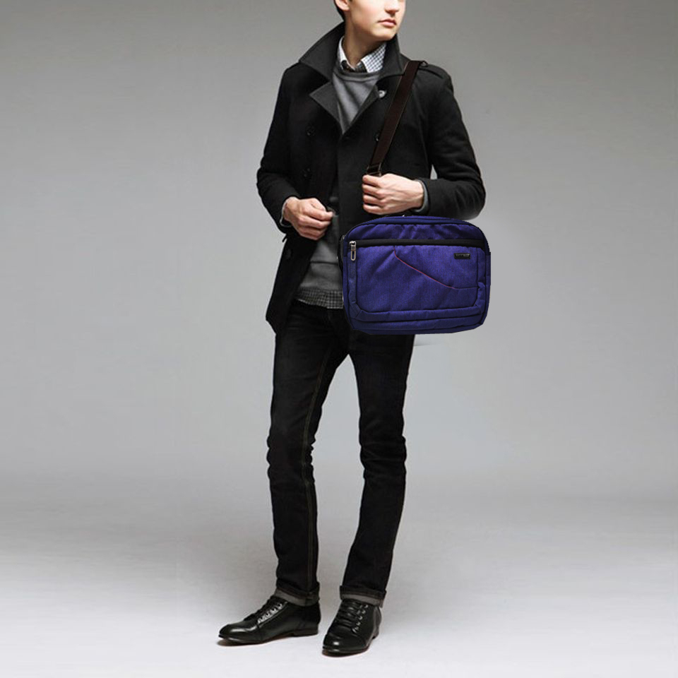 กระเป๋าสะพายข้าง  มือสองแบรนด์ Basic ELLE (ELLE) 👛 แบรนแท้ 💯% กระเป๋าผ้าสวยสภาพสวยไร้ตำหนิ  กันน้ำ100%