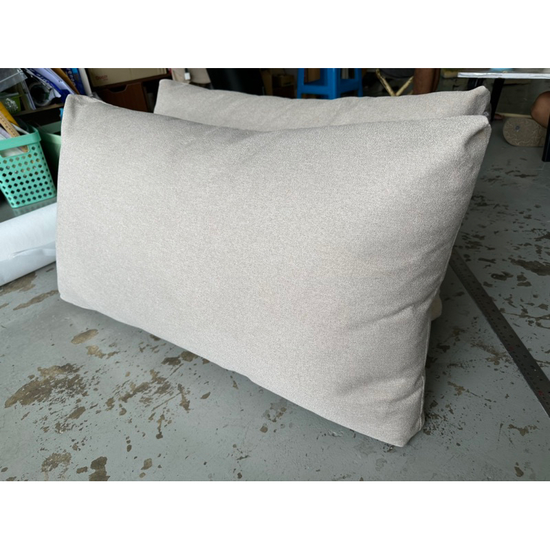 หมอนอิง ขนาด 50 x 70 cm.หนา 20 cm/8 นิ้ว