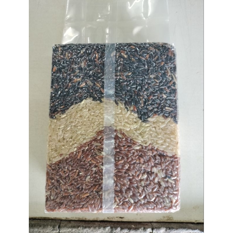 ข้าวกล้องไรซ์เบอรี่ (Riceberry brown rice)