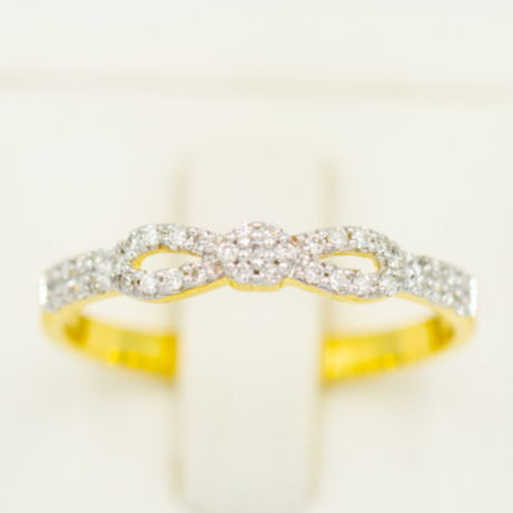 Happy Jewelry แหวนเพชรโบว์บ่าคู่ แหวนเพชร แหวนทองเพชรแท้ ทองแท้ 37.5% (9K) ME584