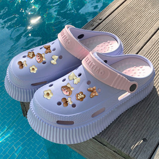 Luckkyshoes ลายดีสวยเก๋  ตัวการ์ตูนสำหรับติดรองเท้า สำหรับรอ…