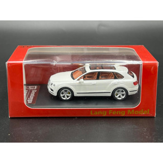 LF 1:64  Bentayga diecast model. white