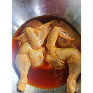 ไก่หมักน้ำปลา 🐔🔥 แพ็คตัวละ 1-1.3กิโลกรัม 🚛 เหมาค่าส่ง ฟรีกล่องโฟม!! ทุกจังหวัดทั่วไทย 🎉
