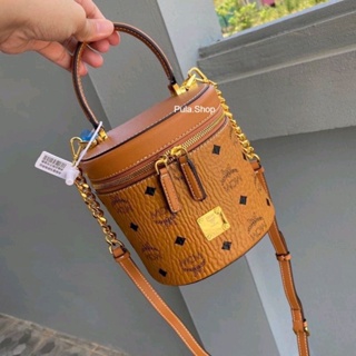 กระเป๋าสะพายเอ็มซีเอ็ม ทรงกระบอก Cylinder Crossbody in Visetos 005/007