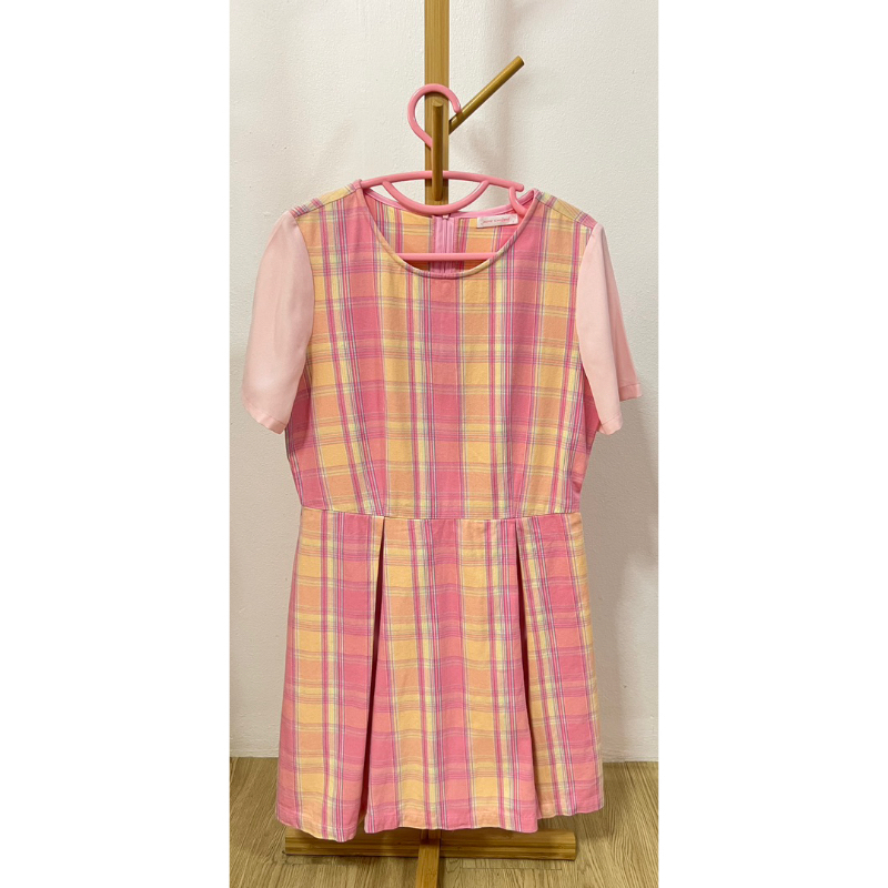 เดรสมือสอง งานป้าย jeune weekend