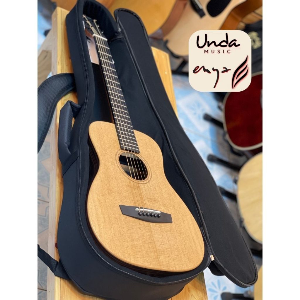 กีต้าโปรง ไฟฟ้า enya EB-X1PRO มีลำโพงในตัว โดยไม่ต้องเสียบตู้แอมป์ก็ได้ หรือเล่นกับตู้ก็ได้เช่นกัน ม