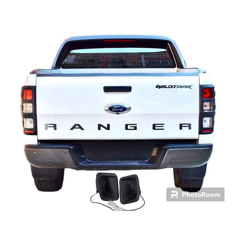 ไฟส่องป้าย Ford Ranger2012-2024และMazdaBT50Proตั้งแต่2012ขึ้นไป รุ่นติดกันชน(ซ้าย+ขวา)สินค้าไทยมีปลั๊กเพิ่มให้ในชุด
