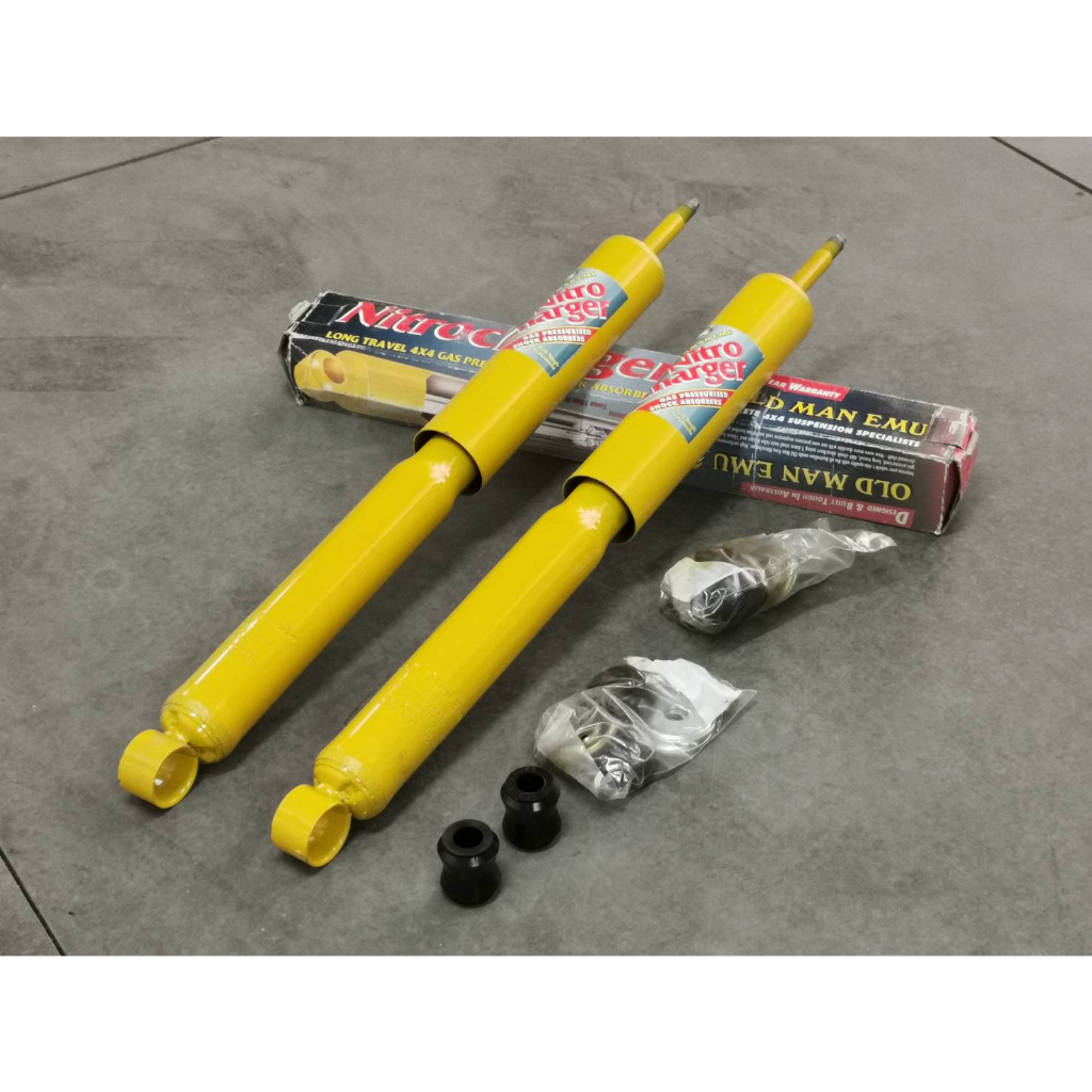 โช้คหลัง Land Cruiser vx100 ของใหม่