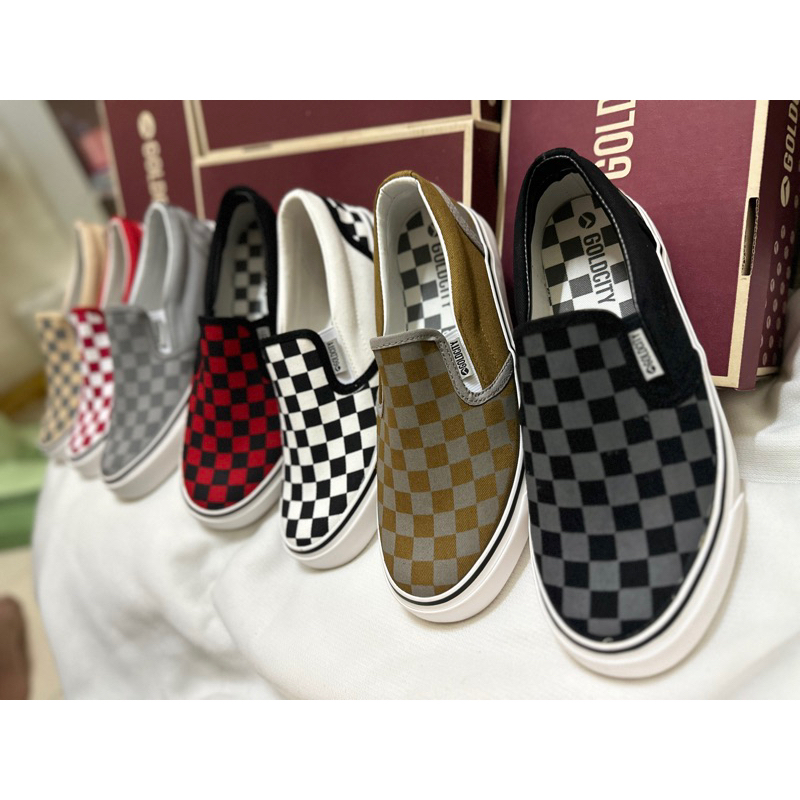 รองเท้าสลิปออนลายหมากรุก GOLDCITY รุ่น NS-901 Size.39-45 มี7สี (NN28)