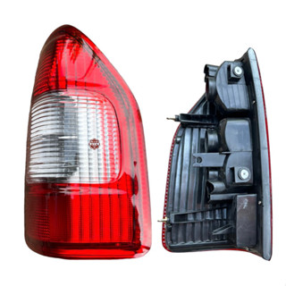ไฟท้าย  ISUZU D-MAX 2003-2005 ดีเเมคซ์ ตัวเเรก