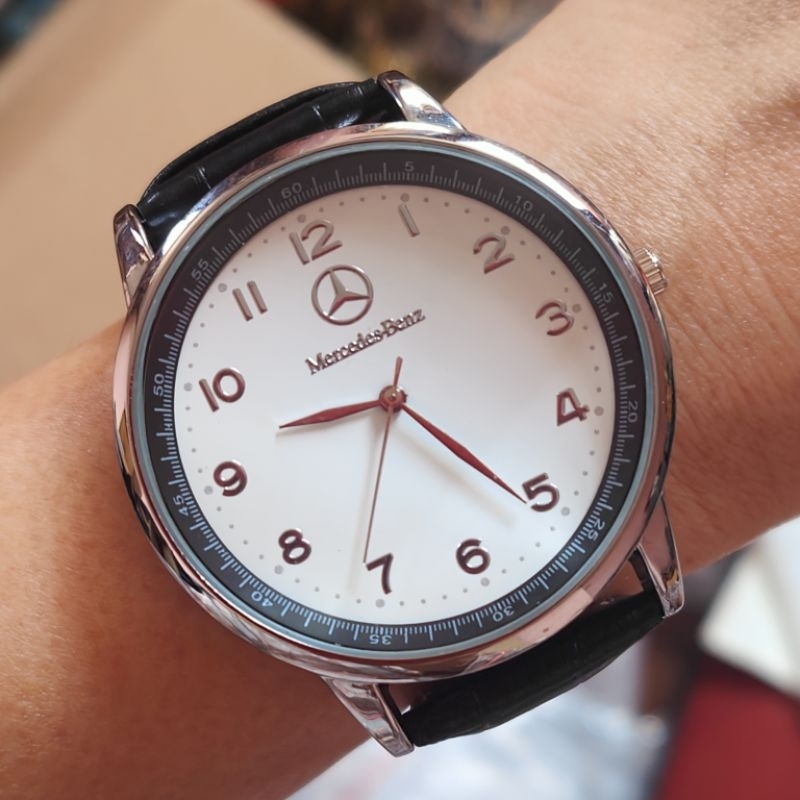 นาฬิกา Mercedes-Benz Japan นาฬิกาญี่ปุ่น ระบบถ่าน ไม่ผ่านการใช้งาน ขึ้นข้อหล่อมาก