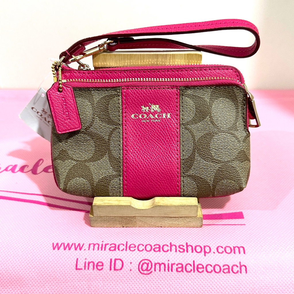 กระเป๋าคล้องมือ COACH แท้ 2 ซิป Coated Canvas COACH 52853 Small Double Zip Signature Coated Canvas Wristlet Ruby