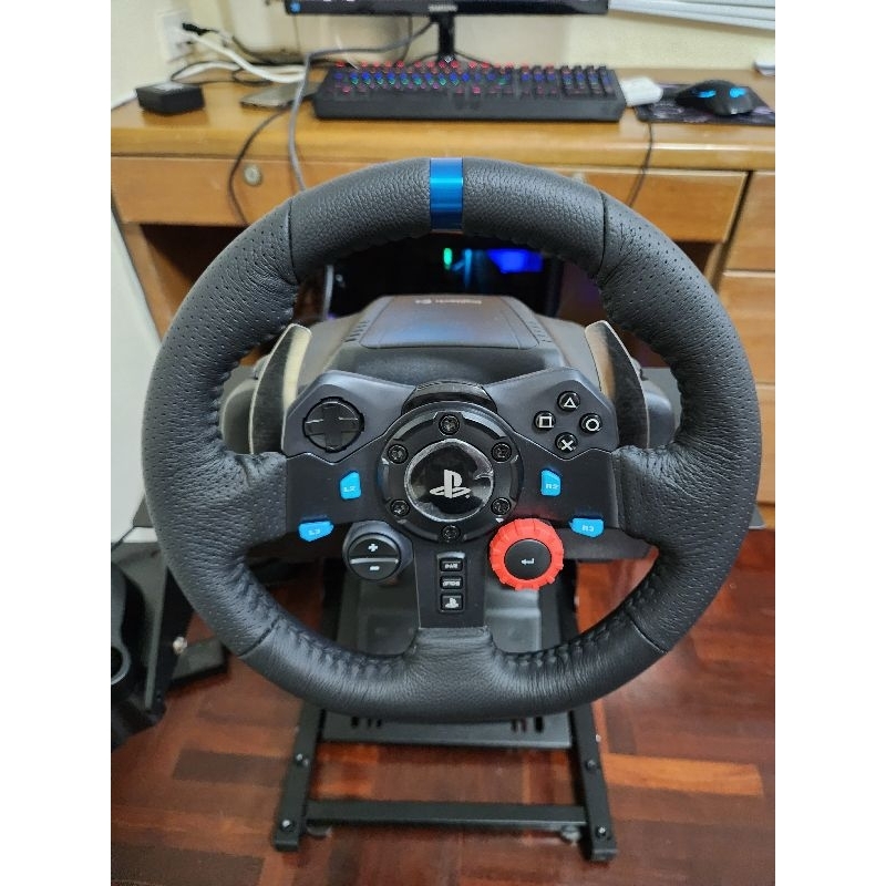 Set G29พร้อมhalf cockpitมือ2 สภาพเหมือนมือ1