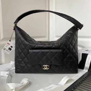 Chanel maxi hobo bag 23B [New]