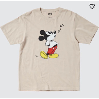 แท้ 💯% Uniqlo เสื้อยืดแขนสั้น Mickey Stands UT (ชาย/หญิง)-Natural