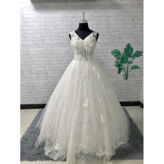 ชุดแต่งงานสานหลัง ชุดแต่งงานแขนกล้าม ชุดถ่ายพรีเวดดิ้ง (size:S-M / อก 32-34”)