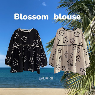 Blossom blouse | เสื้อแขนยาว