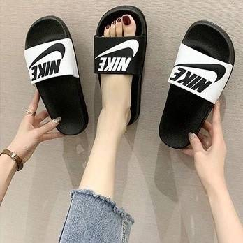 พร้อมส่งจากไทย-แนะนำบวกไซส์ รองเท้าแตะแฟชั่นพื้นนิ่ม ใส่สบาย เบา ราคาถูก ยอดฮิต ผู้ชายใส่ได้ ผู้หญิงใส่ดี พื้นกันลื่น