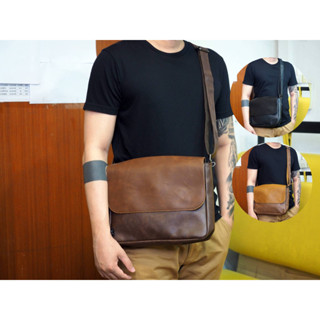 มีสินค้าพร้อมจัดส่ง กระเป๋าสะพายข้างหนัง สามารถใส่ไอแพดแทปเท…