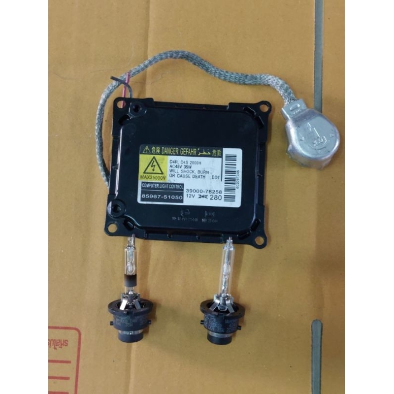กล่องไฟซีนอน บัลลาต ซีน็อน TOYOTA CAMRY ACV40 หลอดไฟซีน็อน D4R /D4S แท้ (มือ2ยี่ปุ่นแท้)