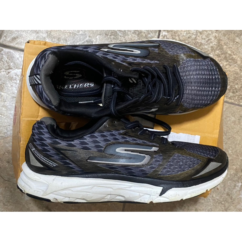 รองเท้า skechers สีดำ ของแท้