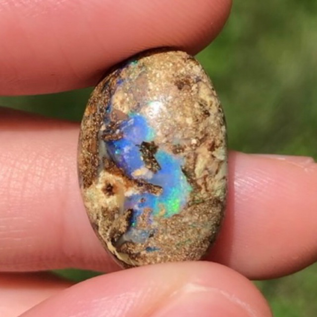 Australian Boulder Opal พลอยโบลเดอร์โอปอล 9.50 กะรัต