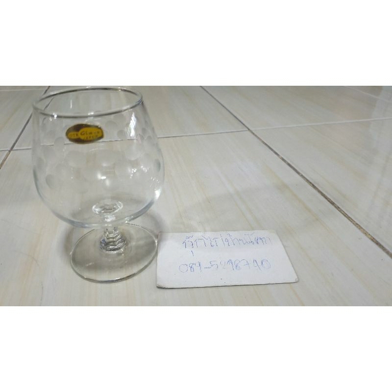 แก้วไวน์ลายจุดสามแถว OTK glass Japan สวยค่ะ 190 แพคอย่างดี