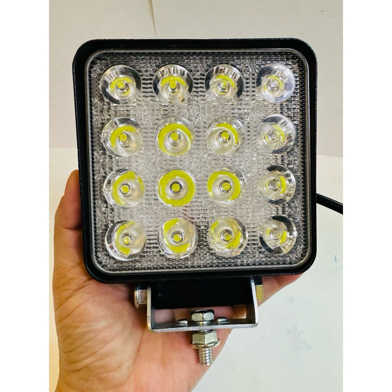 แพ็ค 1ดวง 48W 16Led รุ่นหนา สปอร์ตไลท์LED 12v-24v