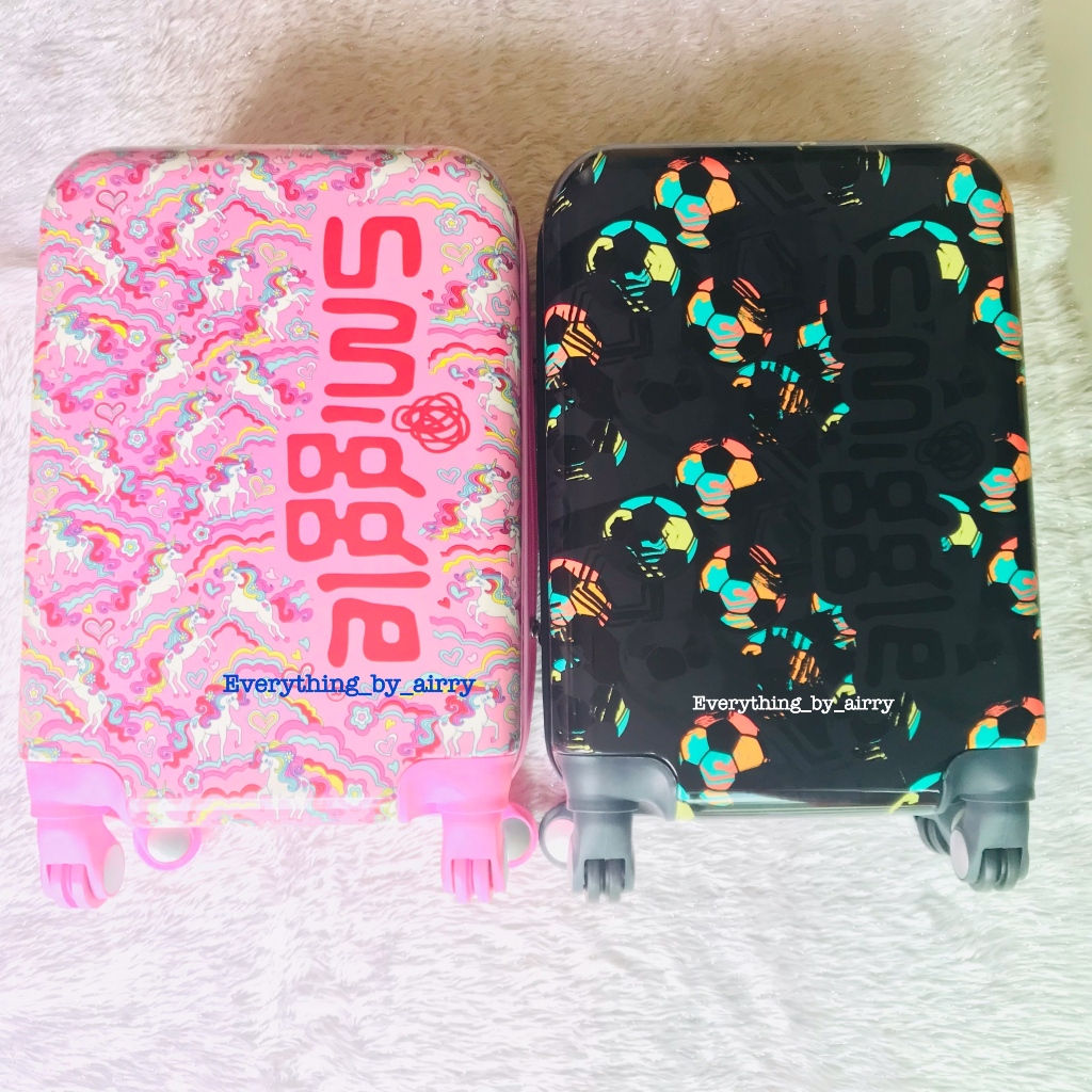 กระเป๋าเดินทาง ขนาด 22 นิ้ว Smiggle Wild Side 4 Wheel Suitcase / Beam Four Wheel Travel Trolley Bag