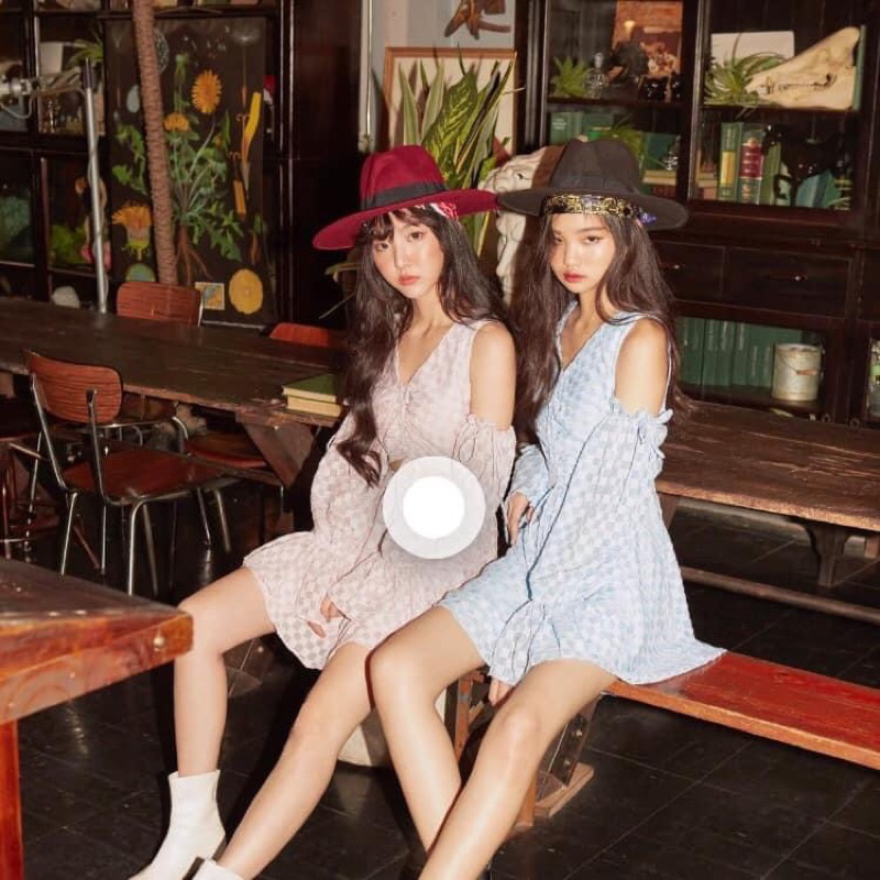 flat2112ส่งต่อเดรสสีชมพูเปิดไหล่ Freesize