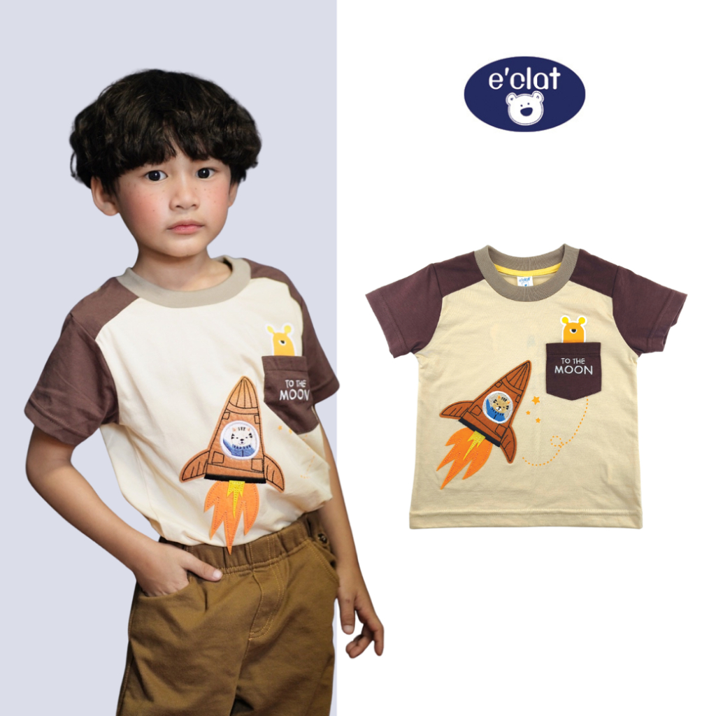 E'clat เสื้อยืดคอกลม เเขนสั้น มีกระเป๋า งานปักอาปิเก้ ด้านหน้า เด็กผู้ชาย 1-6ปี ผ้า cotton 7875