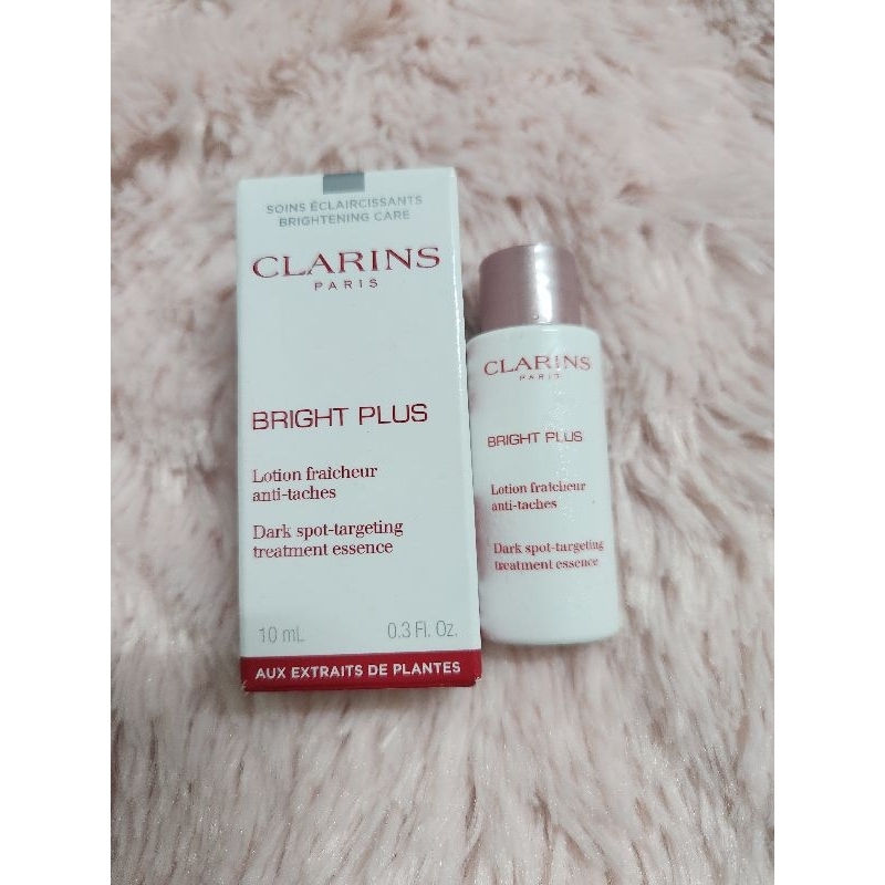 Clarins  Bright Plus Dark Spot-Targeting Treatment Essence(ขนาดทดลอง)