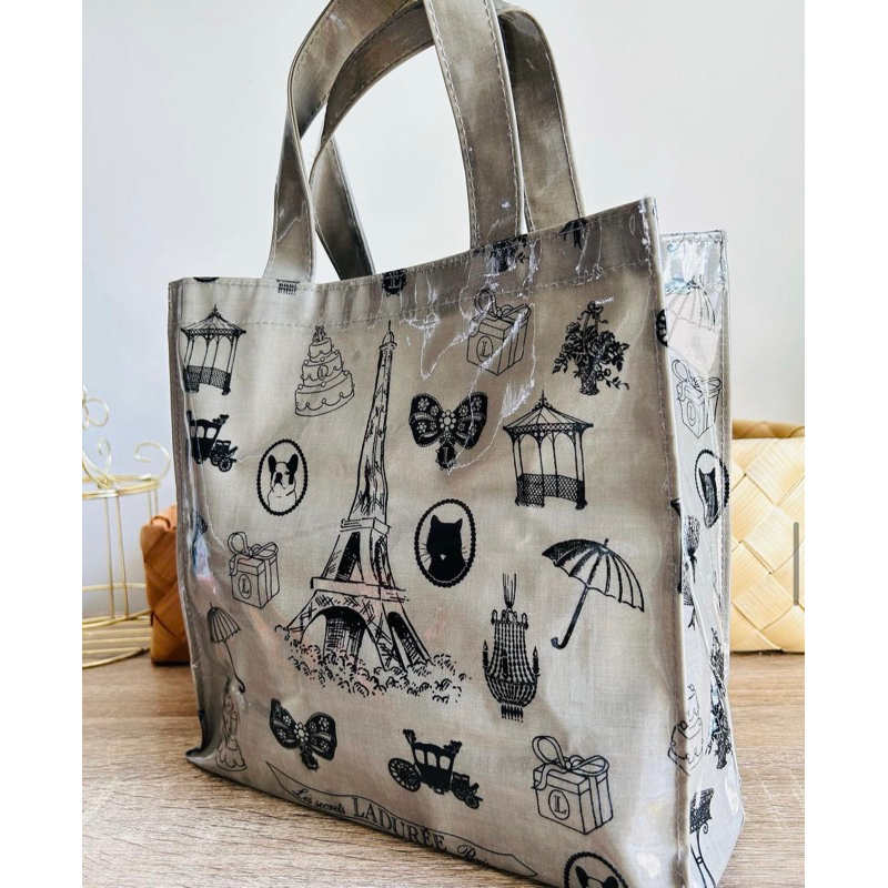 laduree paris size m