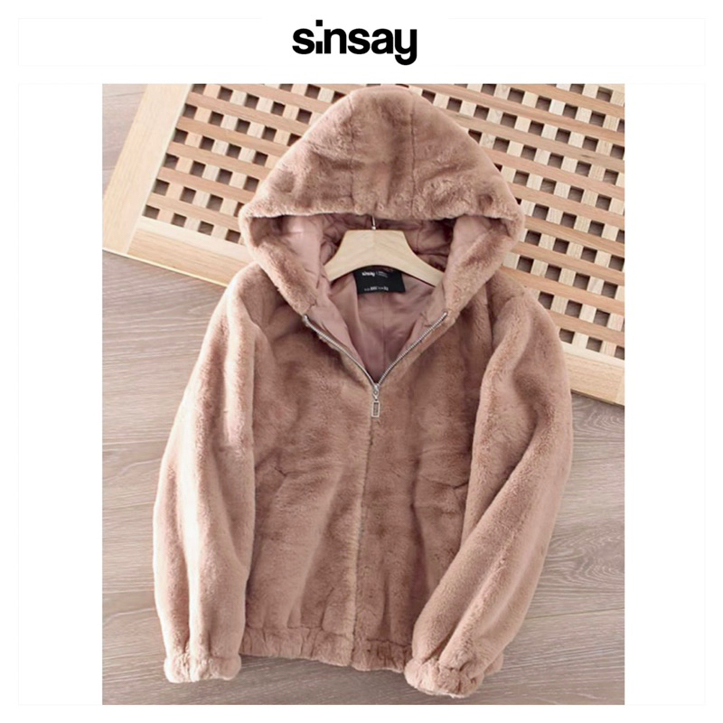 เสื้อกันหนาว หมวกฮู้ด fluffy faux fur แบรนด์ SiNSAY (wy1156)