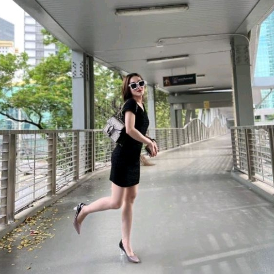🍷ส้นแก้ว3นิ้ว🍷 ทูโทนไล่เฉดสี(35-41) แบรนด์Chillichic(CCN14)ใส่สวยมากหรูสุดๆ รุ่นใหม่พร้อมจัดส่งจ้า