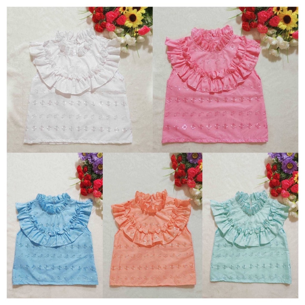 เสื้อลูกไม้ใส่ไปวัดน่ารักแขนกุดคอระบายเนื้อผ้าคอทตอล เสื้อขาวใส่คู่กับผ้าถุงลายไทย