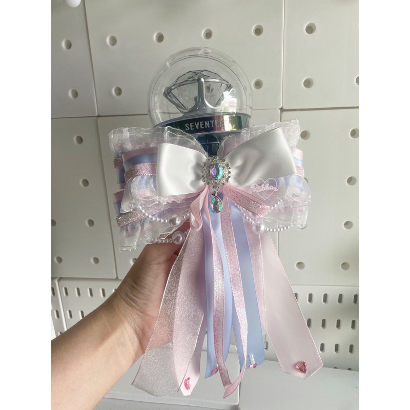 โบว์ติดเเท่งไฟ รุ่นเจ้าหญิง พร้อมส่ง!✨🌟👑 ลูกค้าเลือกสีเองได้(แจ้งทางเเชทค่ะ) งานHandmade ร้านRibbon Style Idol