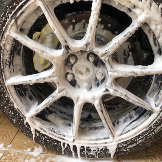 Alpha Snow 500มล. น้ำยาล้างรถ เกรดดีเทลลิ่ง โฟมล้างรถ แชมพู สลายคราบ เคลือบเงา เคลือบสี รถยนต์ ปลอดภัย หัวเชื้อ Car thumbnail 7