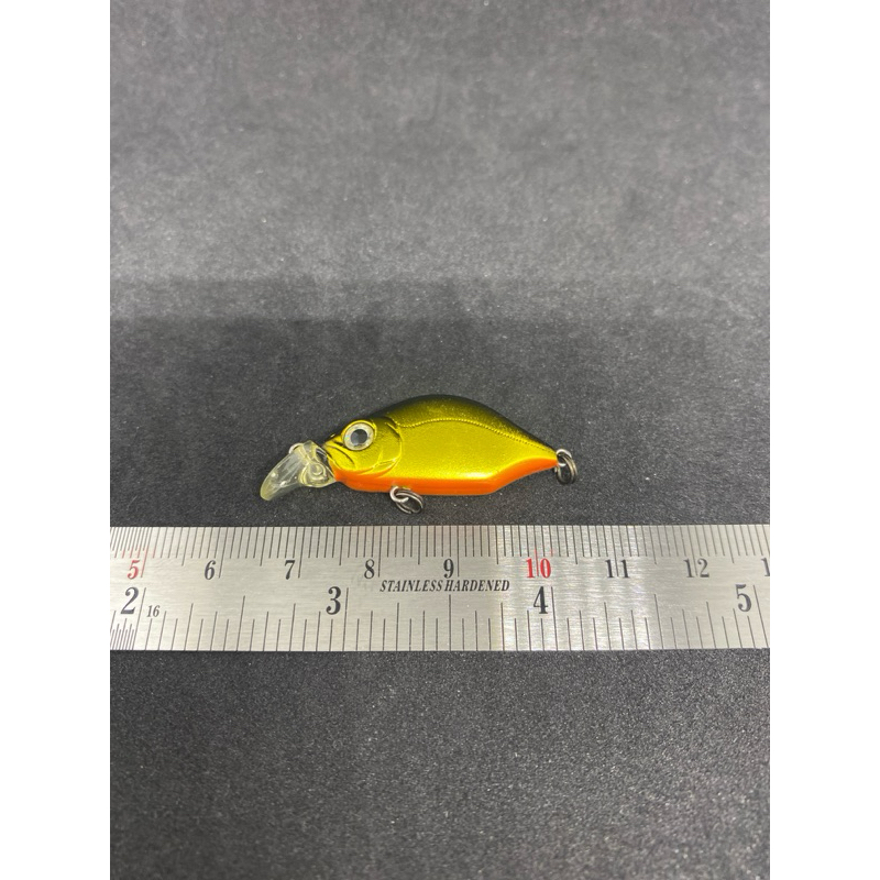 JAPAN 33s 3.3 cm 2.7 g