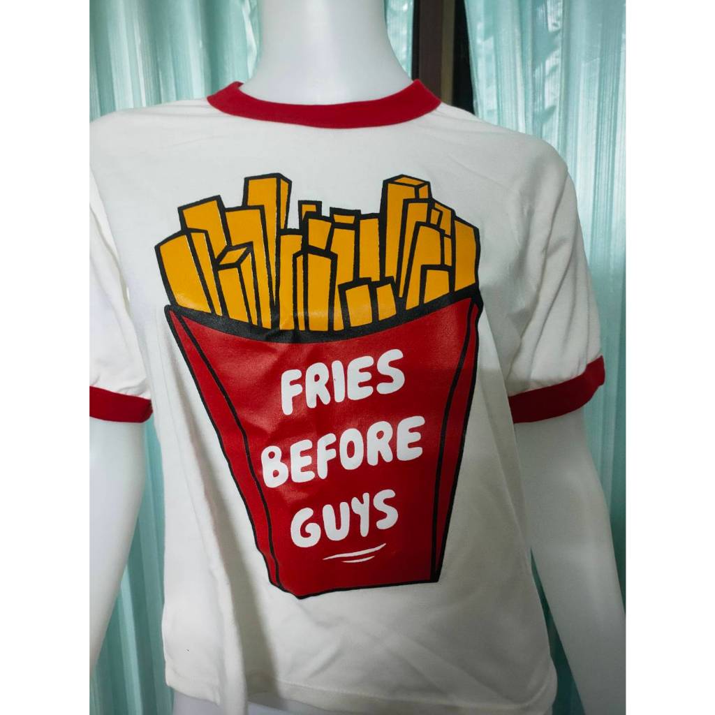 เสื้อยืดแฟชั่น สีขาว พิมพ์ลาย งานป้าย Ncode