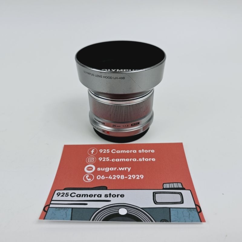 เลนส์ Olympus 25mm F1.8 สีเงิน