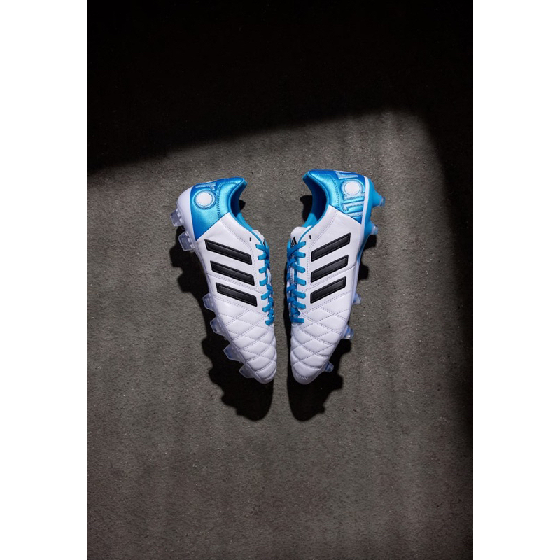 รองเท้าสตั๊ด Adidas Adipure 11Pro Tony Kroos Remake Limited จะกี่10ปีก็ไม่เปลี่ยนใจ